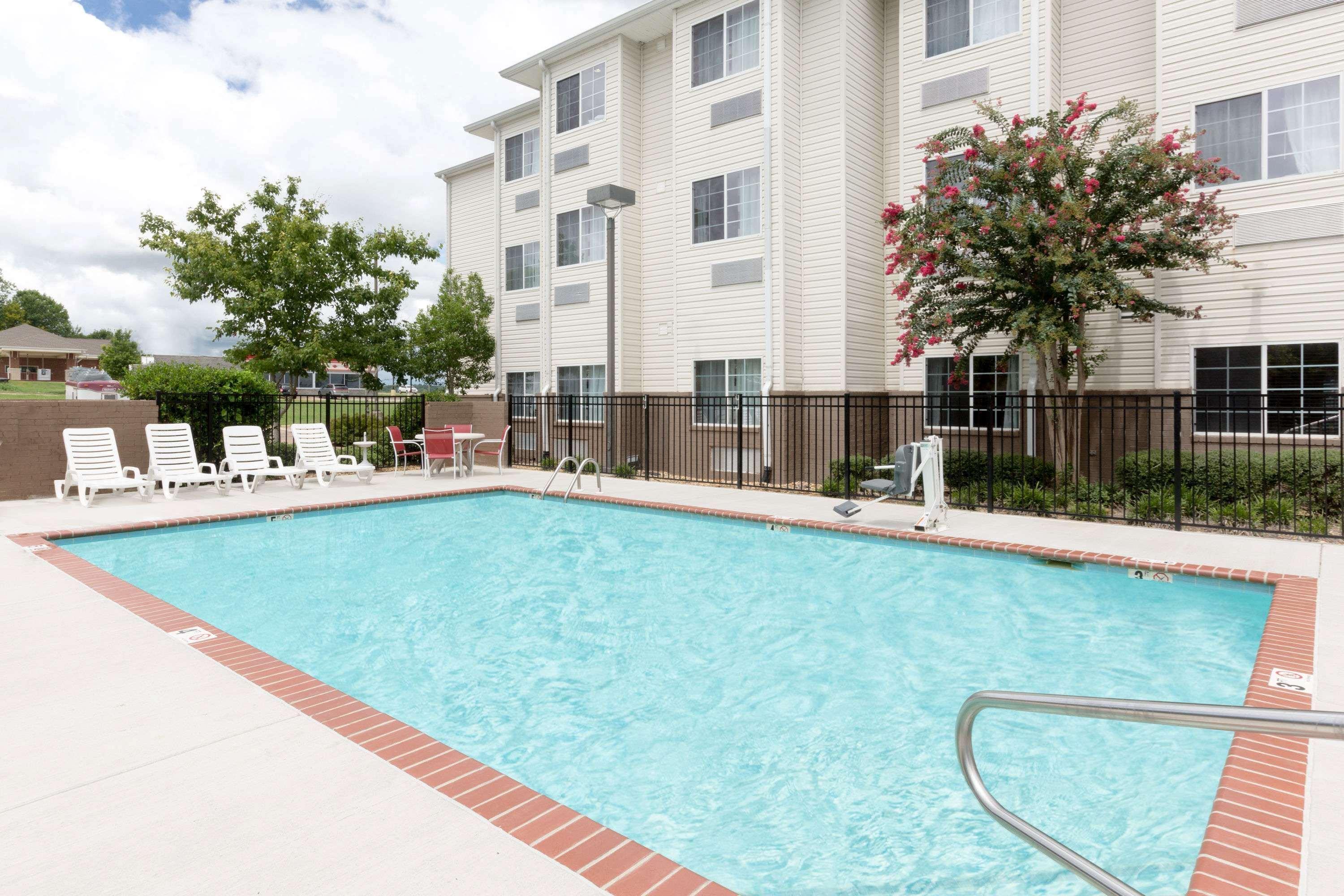Microtel Inn & Suites By Wyndham Starkville Εξωτερικό φωτογραφία
