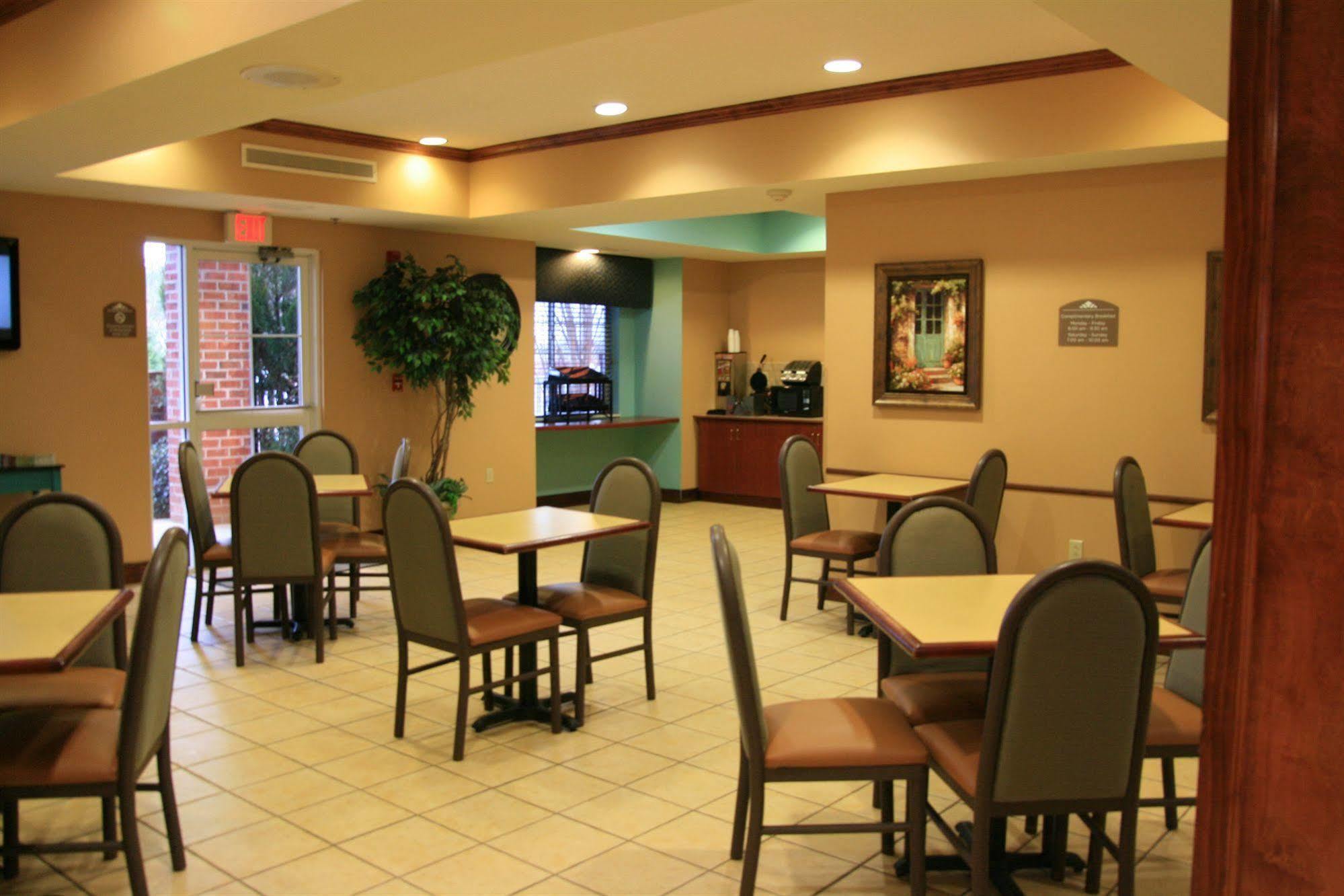 Microtel Inn & Suites By Wyndham Starkville Εξωτερικό φωτογραφία